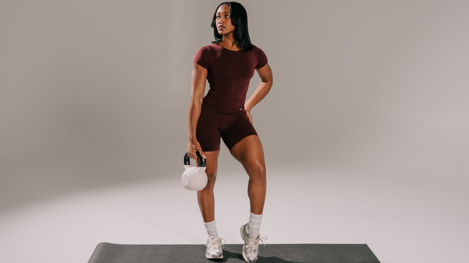 Pump Mid Rise Biker Short - Merlot product media