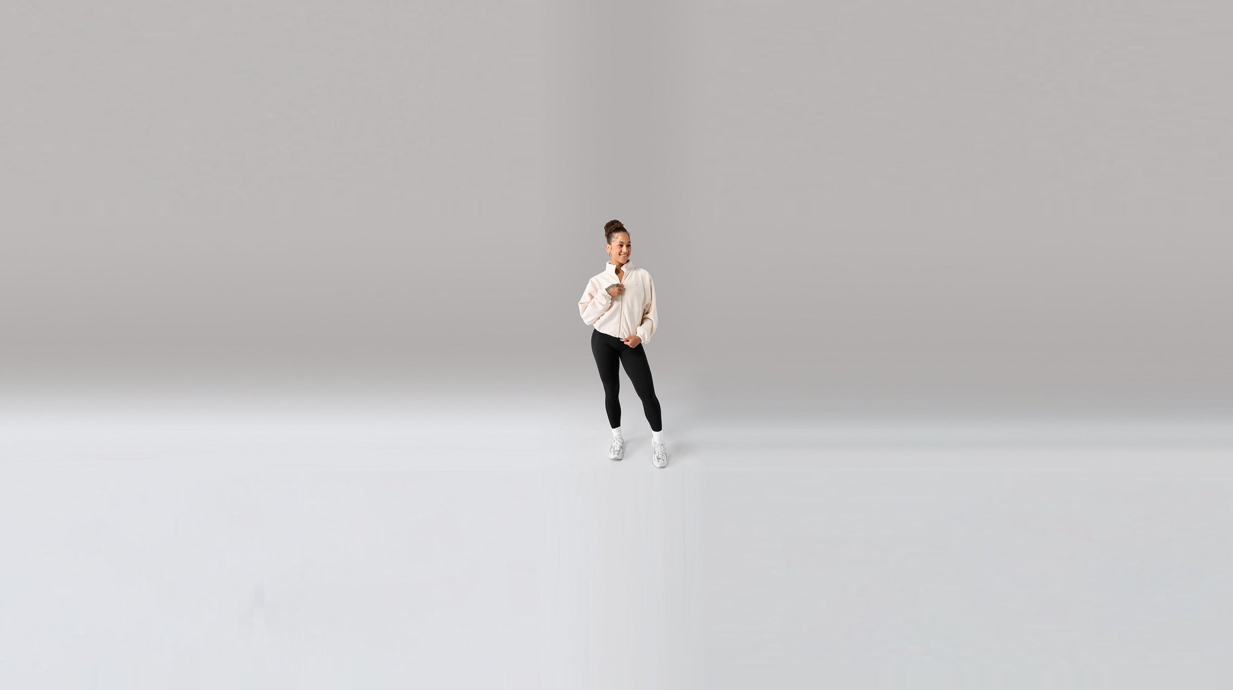 Women's Hoodies & Sweatshirts