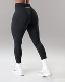 Amplify Ultra-High Rise Legging - Black