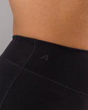 Dip Back Mid Rise Legging - Black