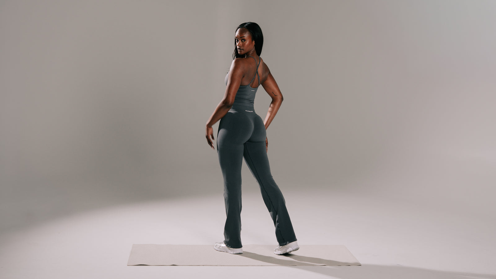 Pump Mid Rise Flared Pant - Black product media