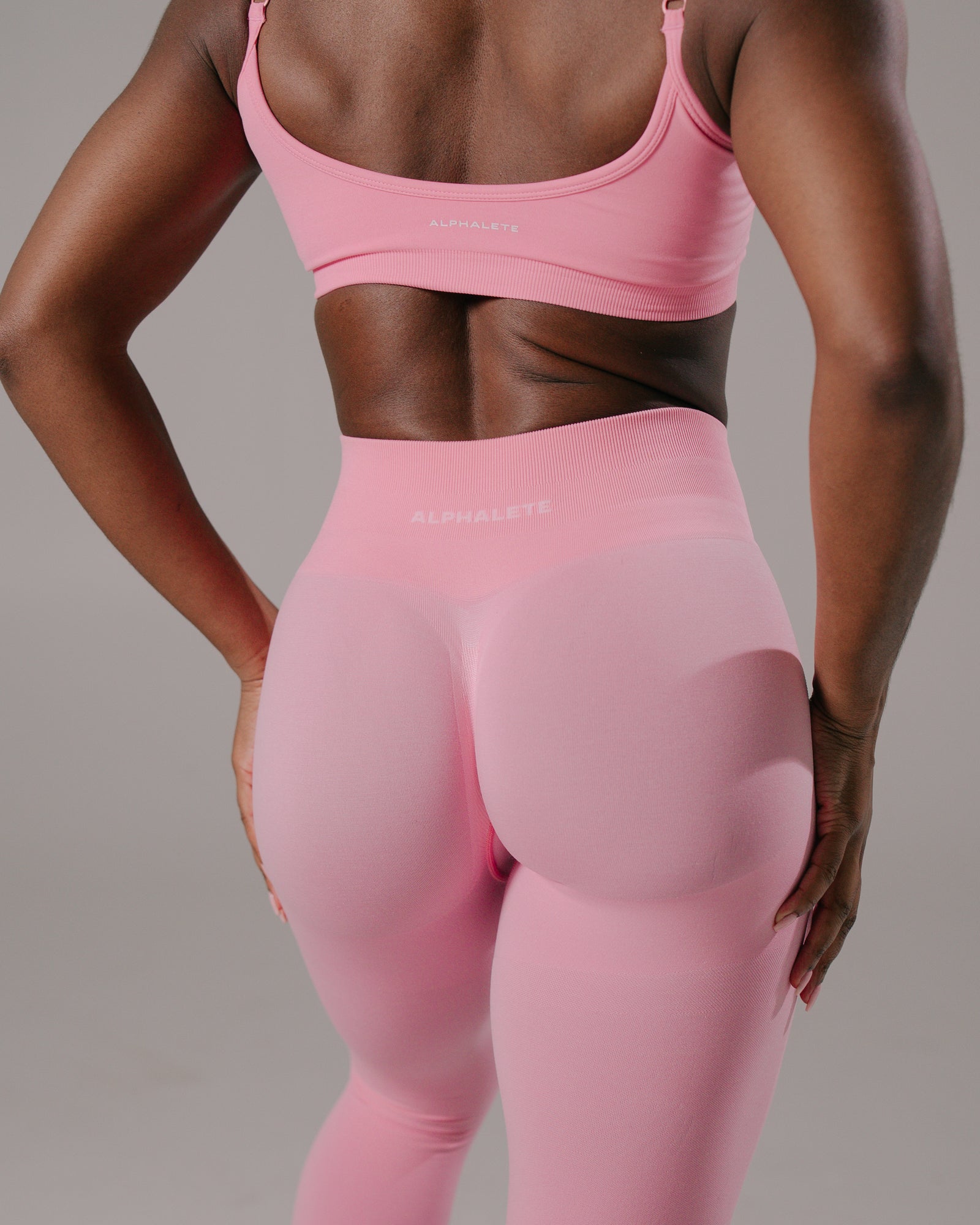 Pump Mid Rise Legging - Espresso product media